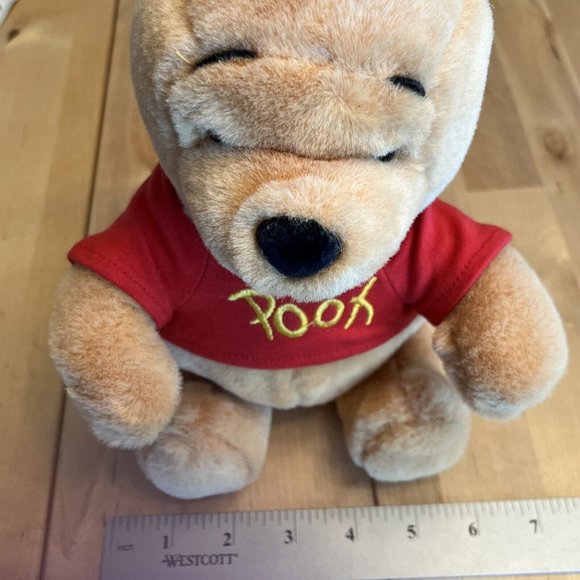Winnie The Pooh Plush Stuffed Pooh Bear Walt Disney Company Character Toy 9” - Picture 7 of 7
